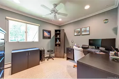 3 Hunter Court, Dix Hills, NY 11746 - Photo 23