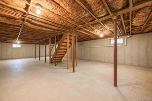 83 Knapp Rd, Mastic Beach, NY 11951 - Photo 23