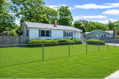 83 Knapp Road, Mastic Beach, NY 11951 - Photo 3