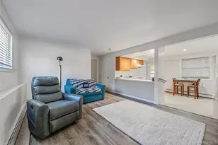 20 Rochelle Ct, Amityville, NY 11701 - Photo 9