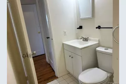 32 Gables Drive, Hicksville, NY 11801 - Photo 13