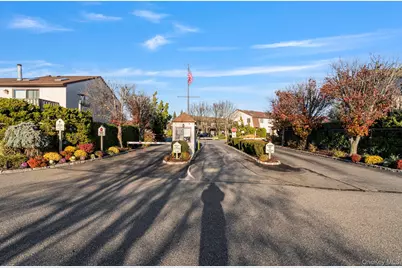 1 Anchorage Way #1401, Freeport, NY 11520 - Photo 25