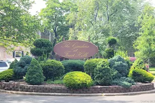 111-09 66th Rd, Forest Hills, NY 11375 - Photo 13