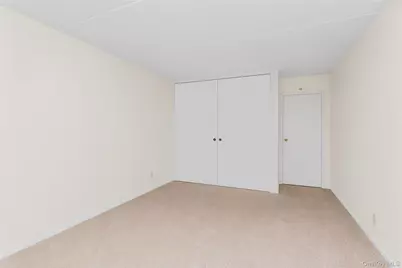 1155 Warburton Avenue #2S, Yonkers, NY 10701 - Photo 9
