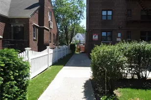 147-14 84th Rd, Briarwood, NY 11435 - Photo 33