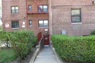 147-14 84th Rd, Briarwood, NY 11435 - Photo 29