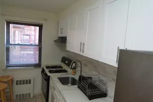 147-14 84th Rd, Briarwood, NY 11435 - Photo 13
