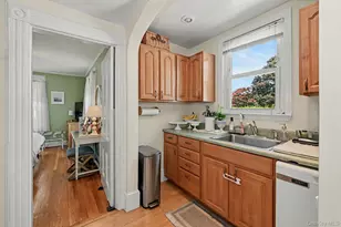 80 Leonard St, Stamford, CT 06905 - Photo 13