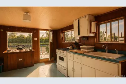 360 Beach 59th #A2, Arverne, NY 11692 - Photo 7