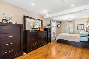 113 Duffy Pl, West Islip, NY 11795 - Photo 15
