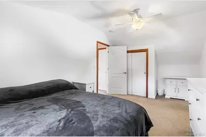 113 Duffy Place, West Islip, NY 11795 - Photo 21