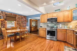 113 Duffy Pl, West Islip, NY 11795 - Photo 9