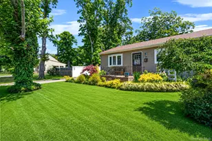 9 Sylvan St, Bay Shore, NY 11706 - Photo 3