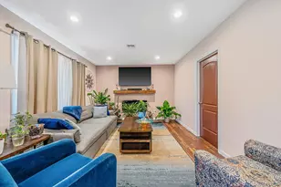 9 Sylvan St, Bay Shore, NY 11706 - Photo 5