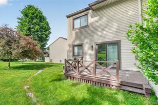 10 Squires Gate, Poughkeepsie, NY 12603 - Photo 29
