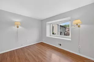 10 Squires Gate, Poughkeepsie, NY 12603 - Photo 5