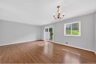 10 Squires Gate #I, Poughkeepsie, NY 12603 - Photo 13