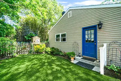 58 Royal Avenue, Flanders, NY 11901 - Photo 21