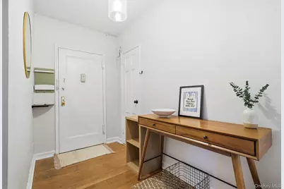 1815 Palmer Avenue #2O, Larchmont, NY 10538 - Photo 3