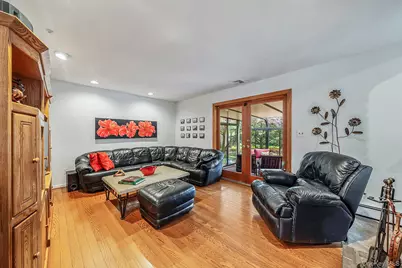 96 Fulton Boulevard, Commack, NY 11725 - Photo 25