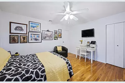 96 Fulton Boulevard, Commack, NY 11725 - Photo 31