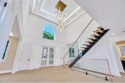 15 Folger Lane, Dix Hills, NY 11746 - Photo 5