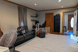 643 Midvale Ave, East Meadow, NY 11554 - Photo 5