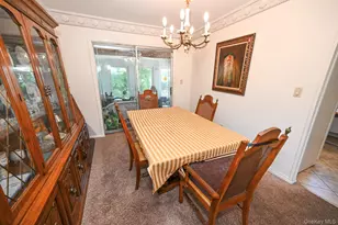 14 Webb Hill Rd, Great Neck, NY 11020 - Photo 9