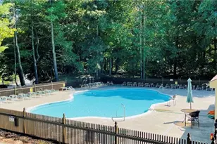 301 Kensington Way, Mount Kisco, NY 10549 - Photo 23