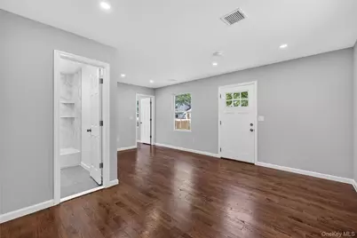 68 Cyprus Avenue, Brentwood, NY 11717 - Photo 21