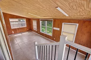 7 Walnut St, Poughkeepsie, NY 12601 - Photo 17