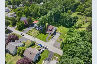 7 Walnut Street, Poughkeepsie, NY 12601 - Photo 3