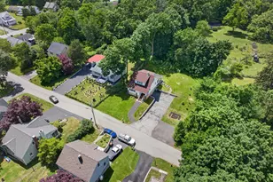 7 Walnut St, Poughkeepsie, NY 12601 - Photo 3