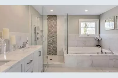 28 Fern Drive E, Jericho, NY 11753 - Photo 3