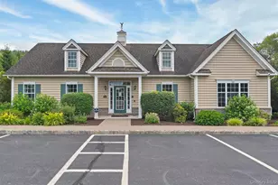801 Huntington Dr, Fishkill, NY 12524 - Photo 41