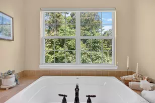 801 Huntington Dr, Fishkill, NY 12524 - Photo 27