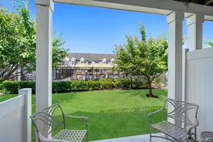 54 Spring Dr, Seaford, NY 11783 - Photo 29