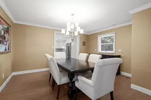 59 Franklin Pl, Great Neck, NY 11023 - Photo 7