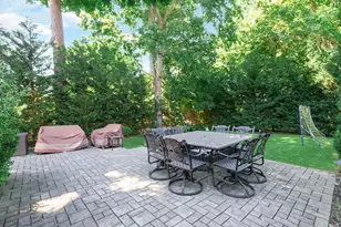 59 Franklin Pl, Great Neck, NY 11023 - Photo 31