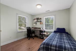 59 Franklin Pl, Great Neck, NY 11023 - Photo 23