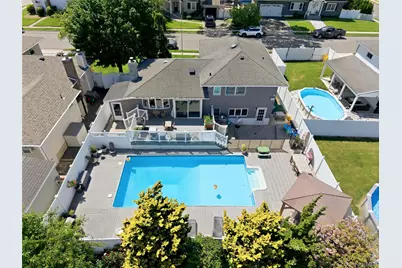 453 2nd Avenue, Massapequa Park, NY 11762 - Photo 47