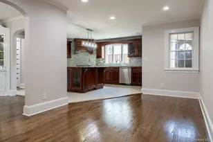 478 Carnation Ave, Floral Park, NY 11001 - Photo 5