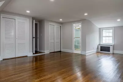 478 Carnation Avenue, Floral Park, NY 11001 - Photo 27