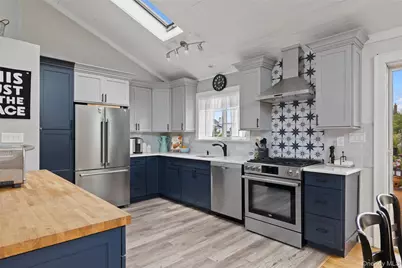 139 Baker Court, Island Park, NY 11558 - Photo 5