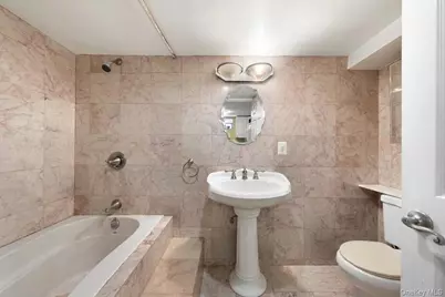 2910 Butler Street, East Elmhurst, NY 11369 - Photo 11
