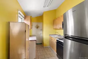 29-10 Butler St, East Elmhurst, NY 11369 - Photo 21