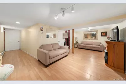 2910 Butler Street, East Elmhurst, NY 11369 - Photo 9