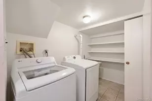 29-10 Butler St, East Elmhurst, NY 11369 - Photo 29