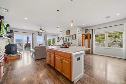 25 Cove Road, Greenwood Lake, NY 10925 - Photo 11
