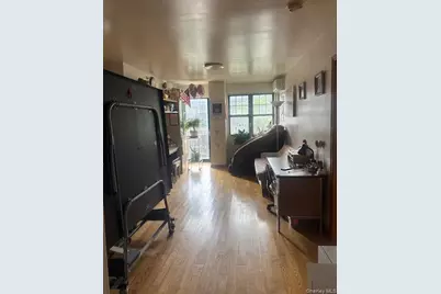 144-77 Barclay Avenue #4B, Flushing, NY 11355 - Photo 1